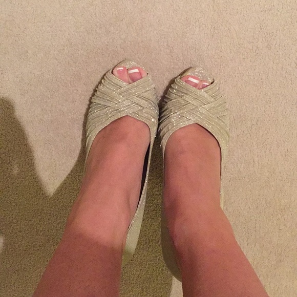 Dress shoes - Picture 2 of 3